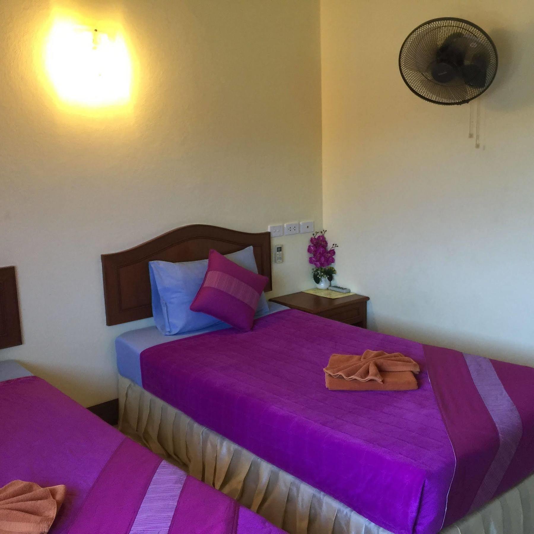 Lanta Sweet Mansion Hotel Koh Lanta Exterior photo